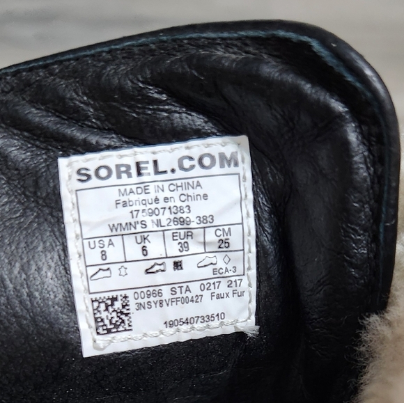 Sorel Conquest Wedge Shearling Booties - Picture 11 of 12